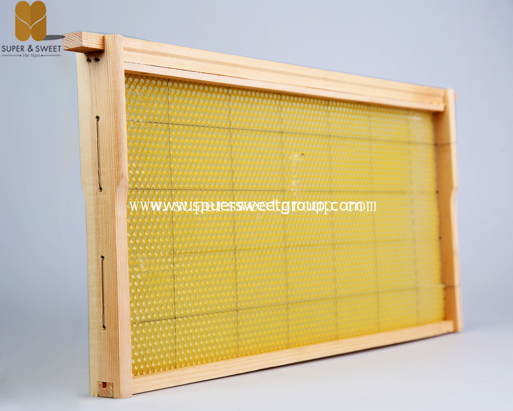 Full Depth Pine wood assembled/wired beehive frames with bee space wholesale