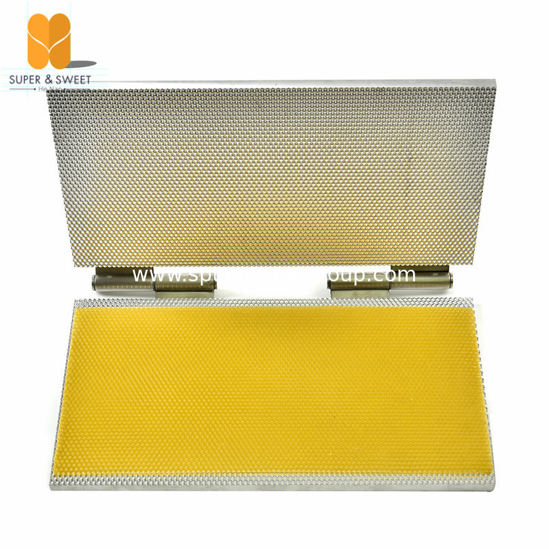 Beeswax foundation sheet mold portable