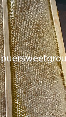 Best Quality Natural Raw Honeycomb Edible Wildflower Honey 100% Pure Bee Farm Halal ISO Certified Bulk 2kg Whole Frame Beehive