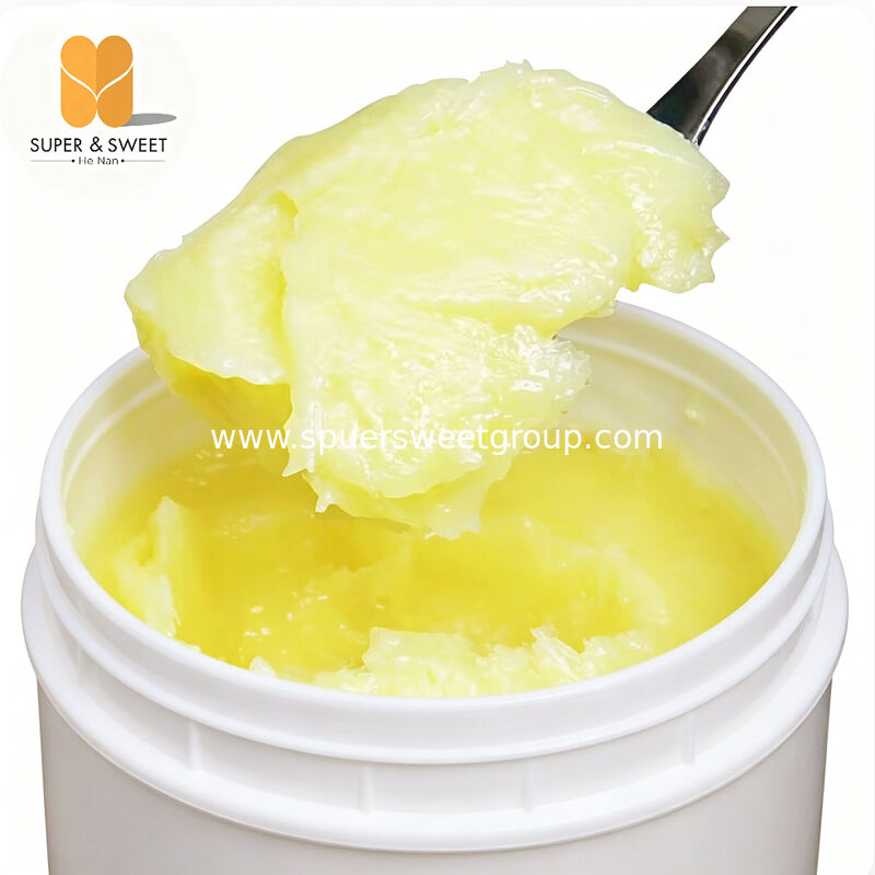 Organic Fresh Pure Royal Jelly High 10 HDA 2% Frozen Gelee Royale Liquid 1kg Package Factory Supply HALAL Wholesale Food Grade